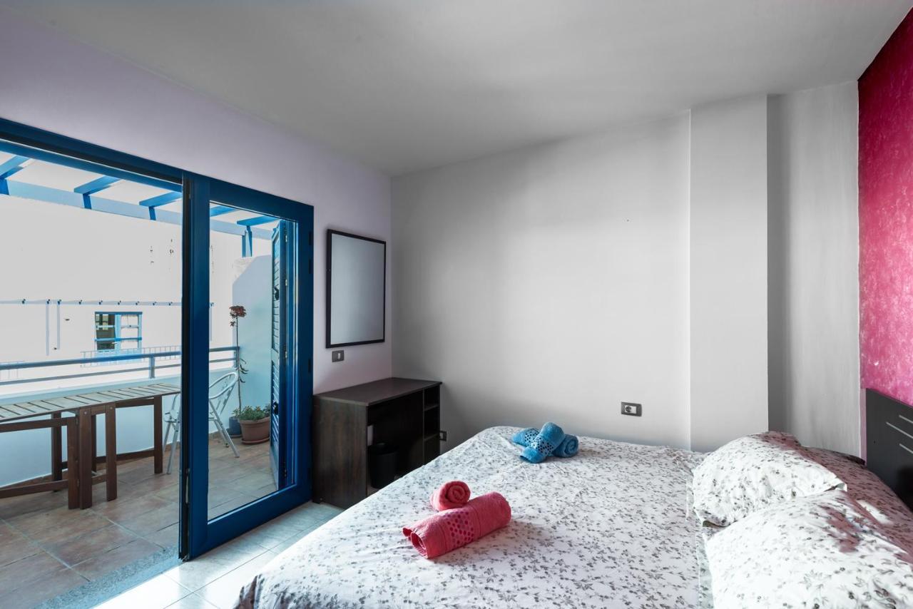 Modern Beach House In Famara Exteriör bild